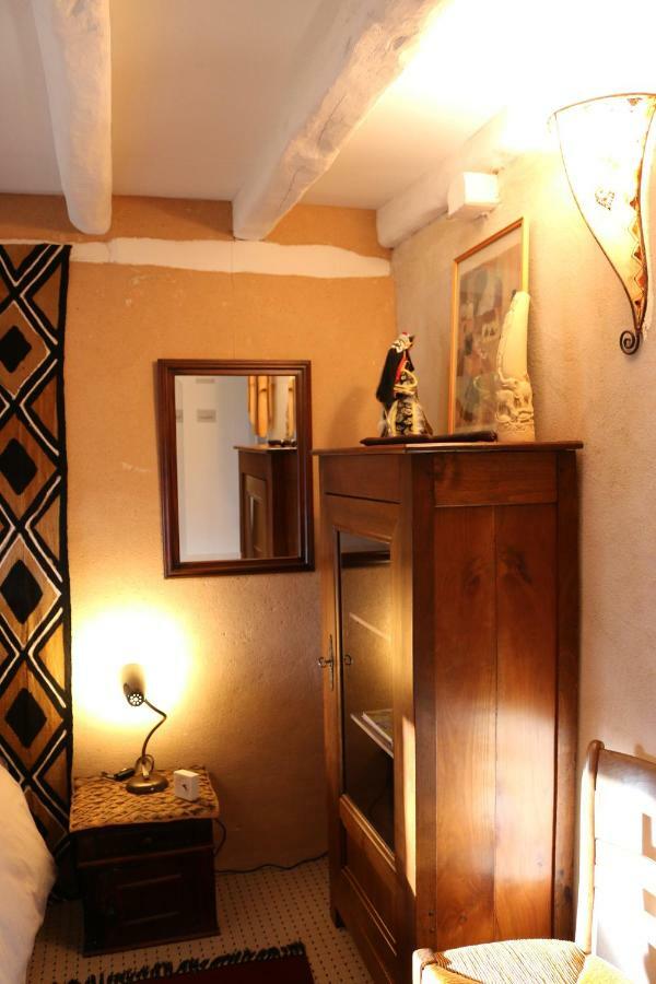 Bed and Breakfast Le Bourgis La Chapelle-Montligeon Zewnętrze zdjęcie
